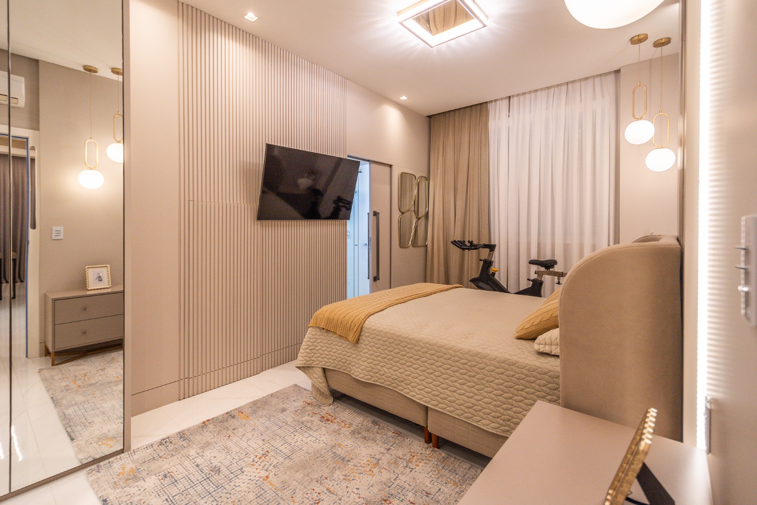 Cobertura Duplex no Ed. Mônaco Residence em Meia Praia - Itapema - foto 14