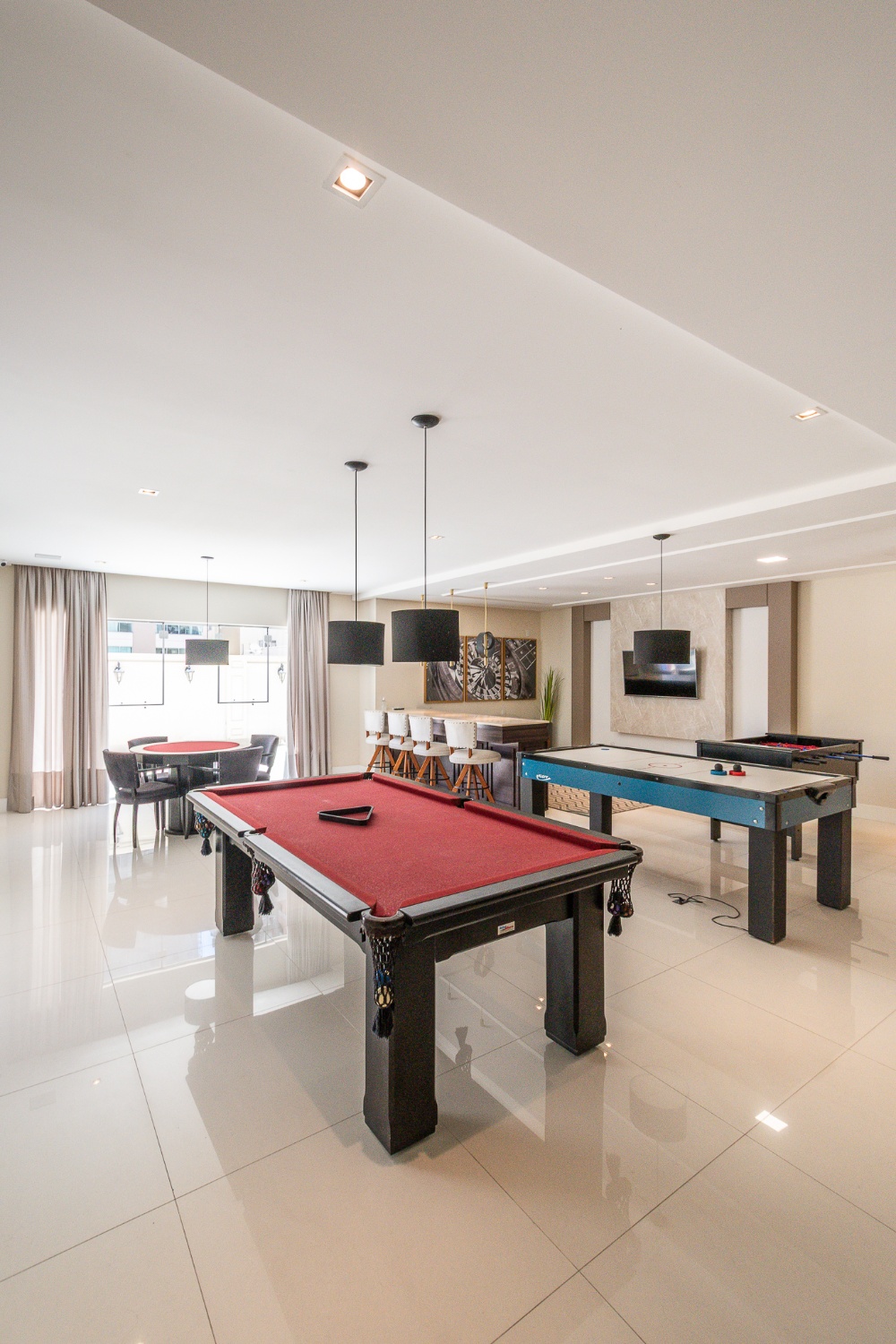 Cobertura Duplex no Ed. Mônaco Residence em Meia Praia - Itapema - foto 19