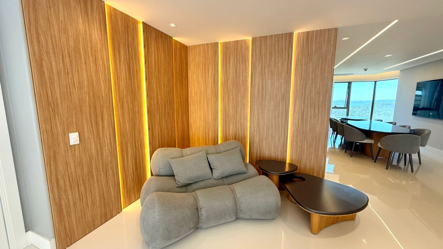 Apartamento no Ed. Yachthouse by Pininfarina na Barra Sul em Balneário Camboriú - foto 5