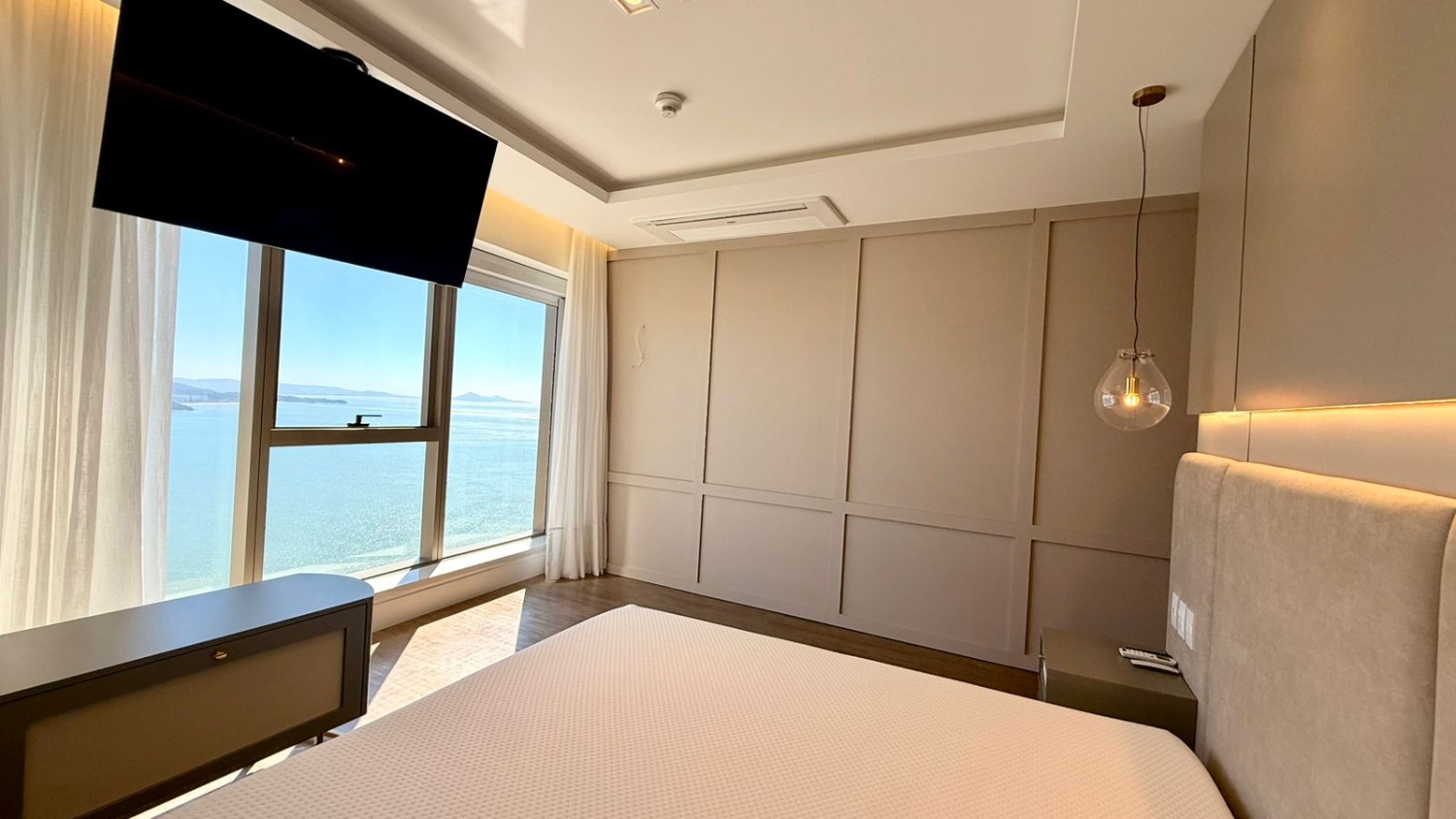 Apartamento no Ed. Yachthouse by Pininfarina na Barra Sul em Balneário Camboriú - foto 19