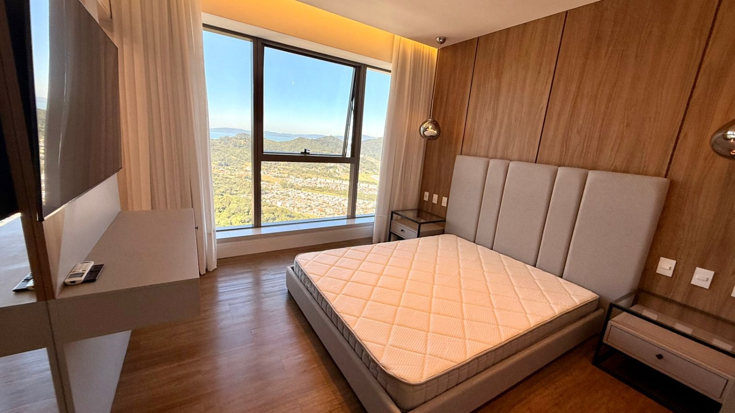 Apartamento no Ed. Yachthouse by Pininfarina na Barra Sul em Balneário Camboriú - foto 20