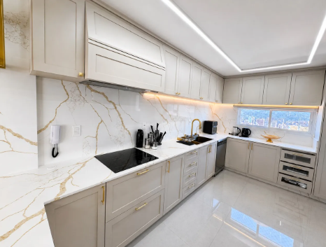 Cobertura Duplex no Ed. Grand Soleil em Meia Praia - Itapema - foto 4