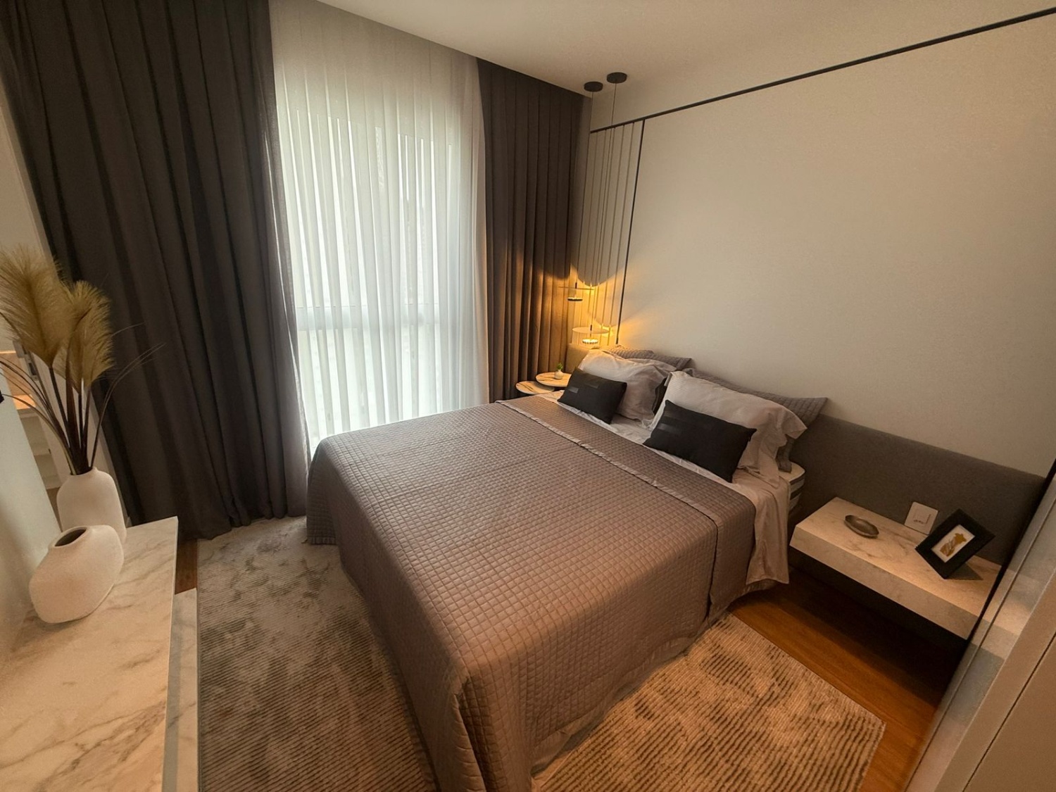 Apartamento no Ed. Skyline Tower em Balneário Camboriú - foto 18