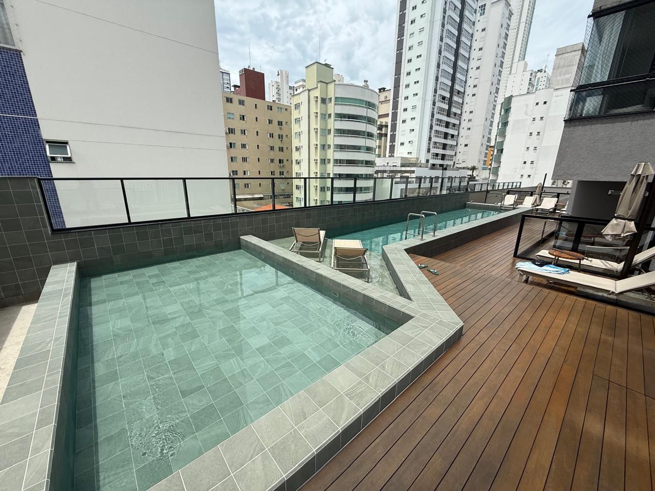 Apartamento no Edifício Torre de Booz em Balneário Camboriú - foto 18