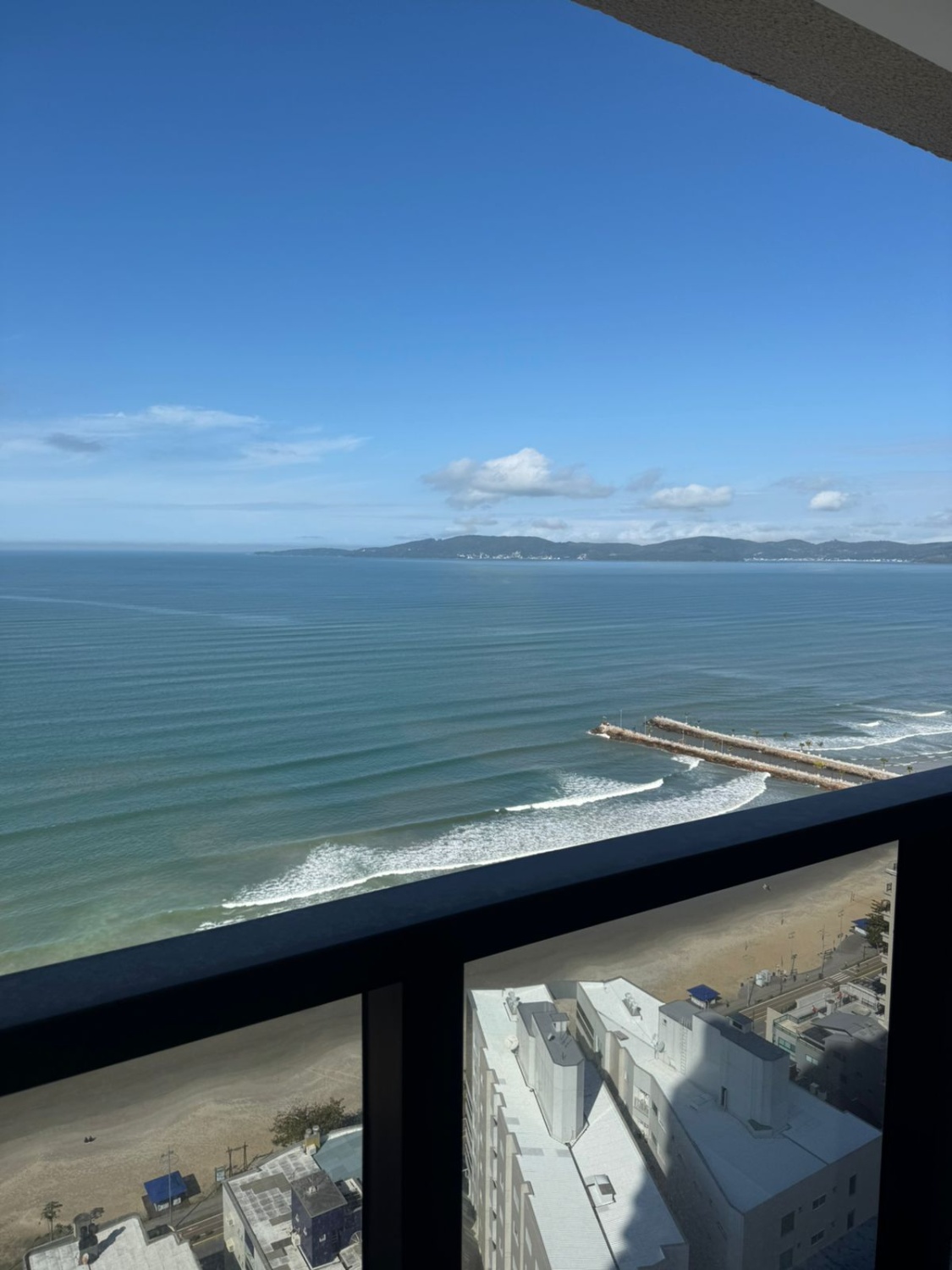 Apartamento no Ed. Saint Clair em Itapema - foto 3