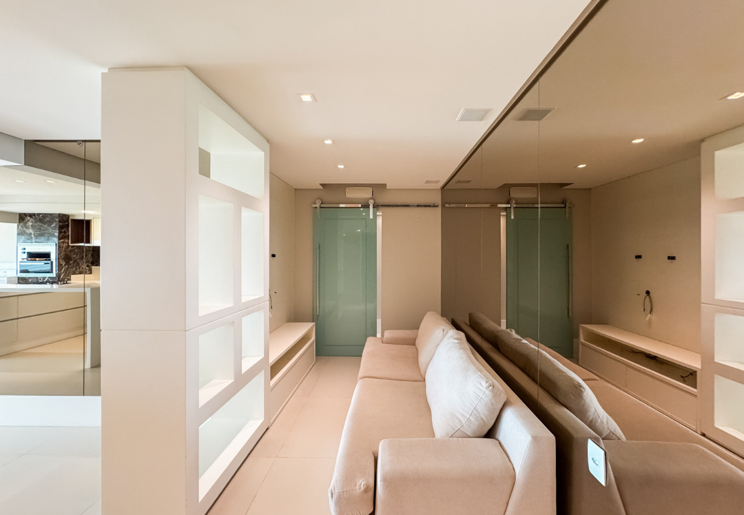 Apartamento no Ed. Torre Atlântica em Balneário Camboriú - foto 9