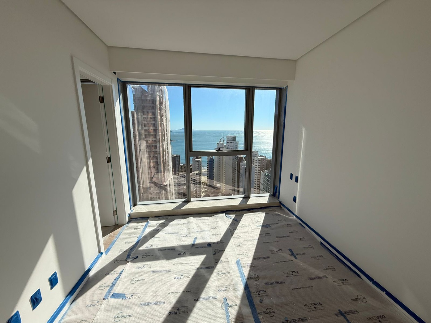 Apartamento no Ed. Vitra by Pininfarina em Balneário Camboriú - foto 3