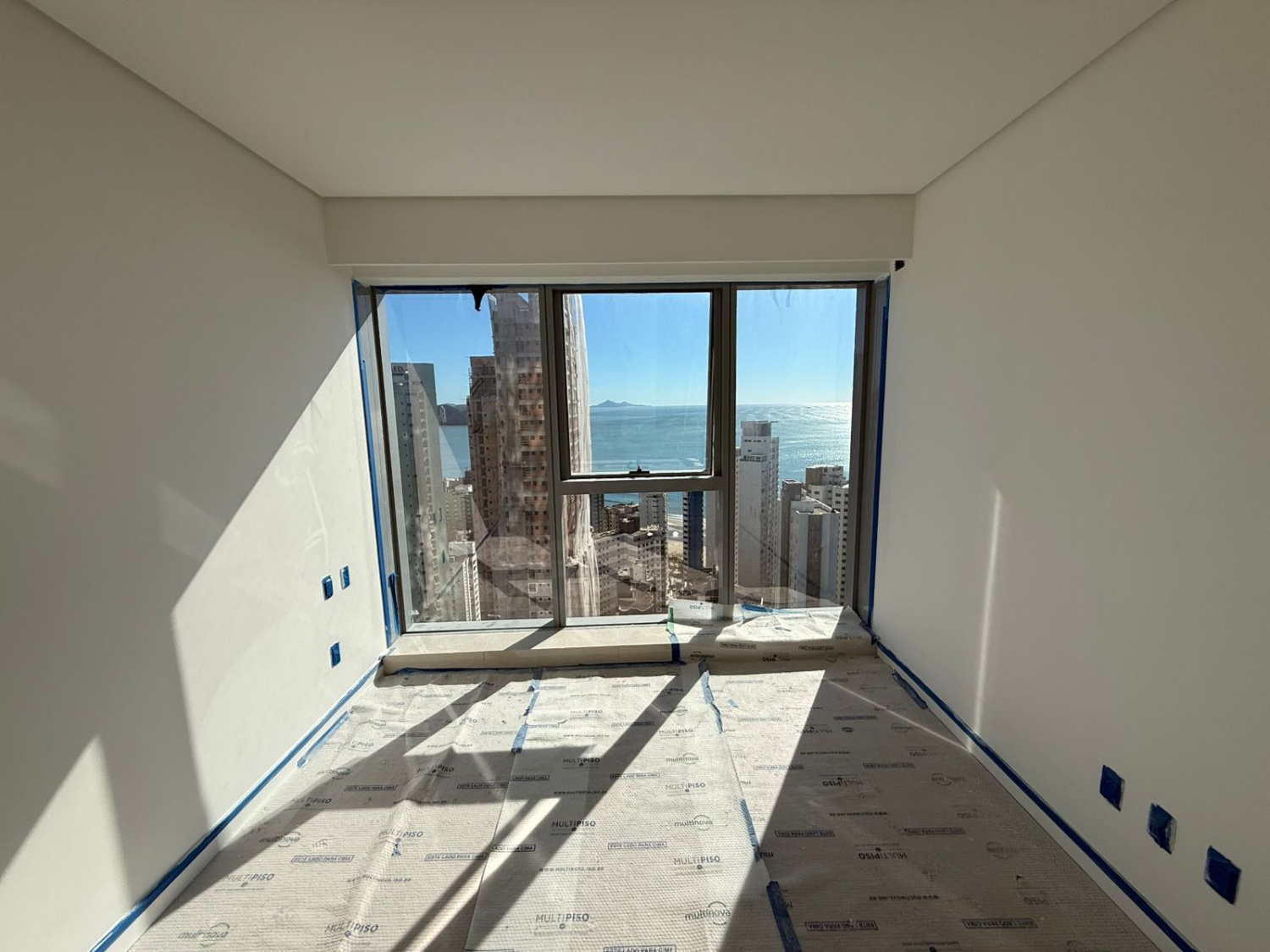 Apartamento no Ed. Vitra by Pininfarina em Balneário Camboriú - foto 4