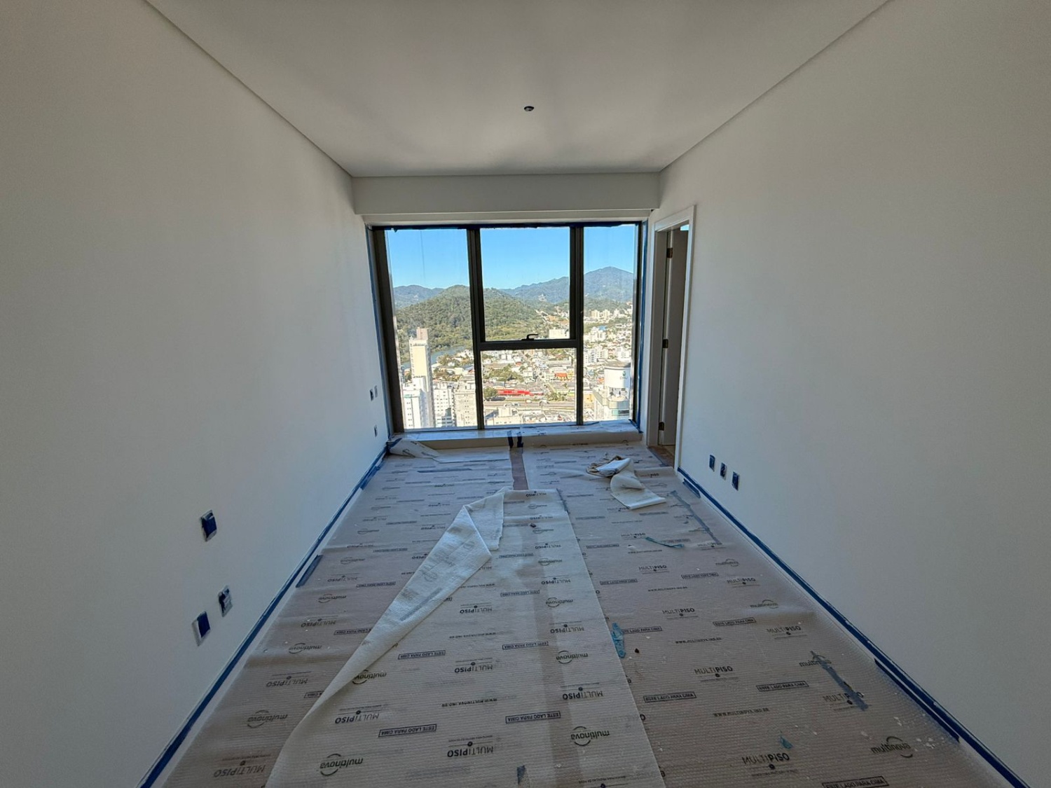 Apartamento no Ed. Vitra by Pininfarina em Balneário Camboriú - foto 6