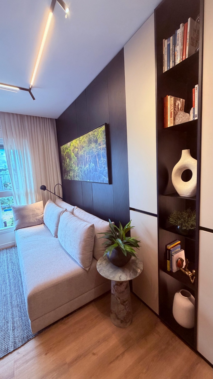 Apartamento no Ed. Le Blanc em Praia Brava - foto 7
