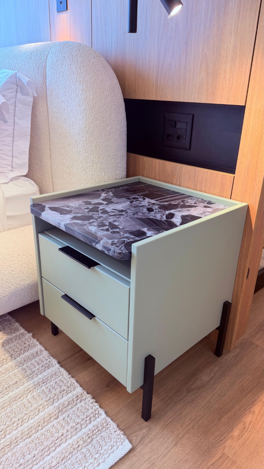 Apartamento no Ed. Le Blanc em Praia Brava - foto 16