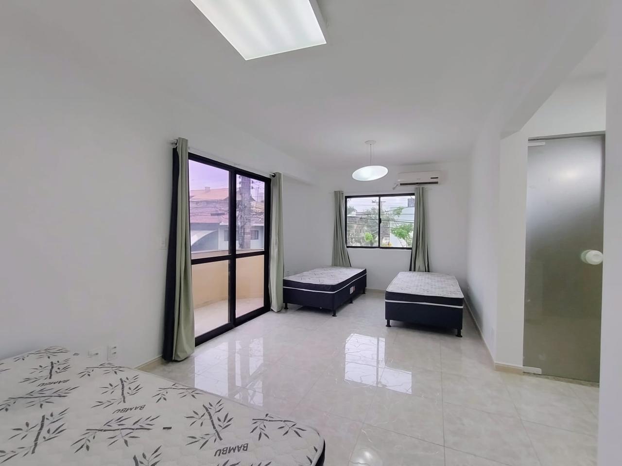 Casa no Centro de Balneário Camboriú - foto 4