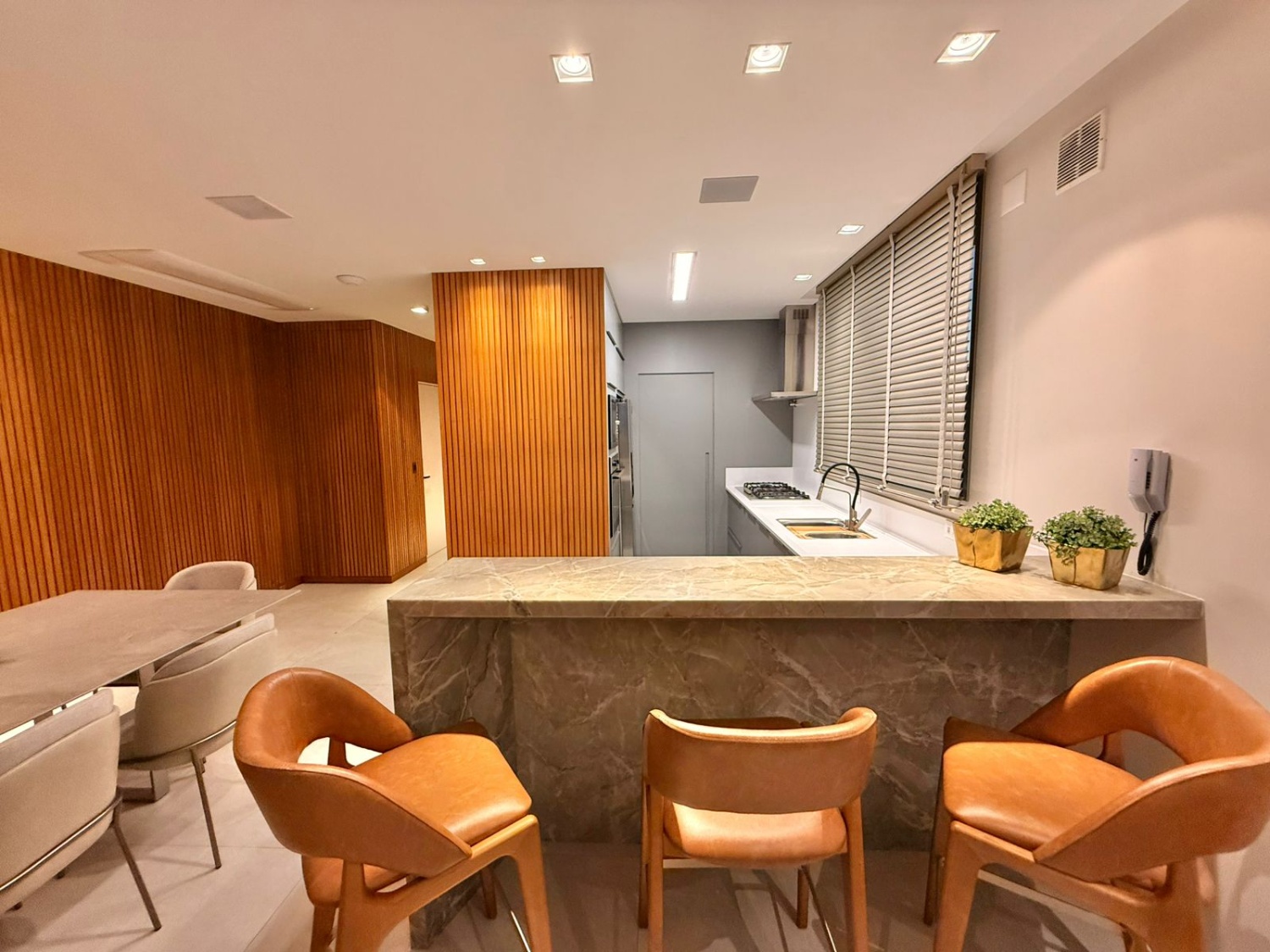 Apartamento no Ed. Brava Villi na Praia Brava - foto 8