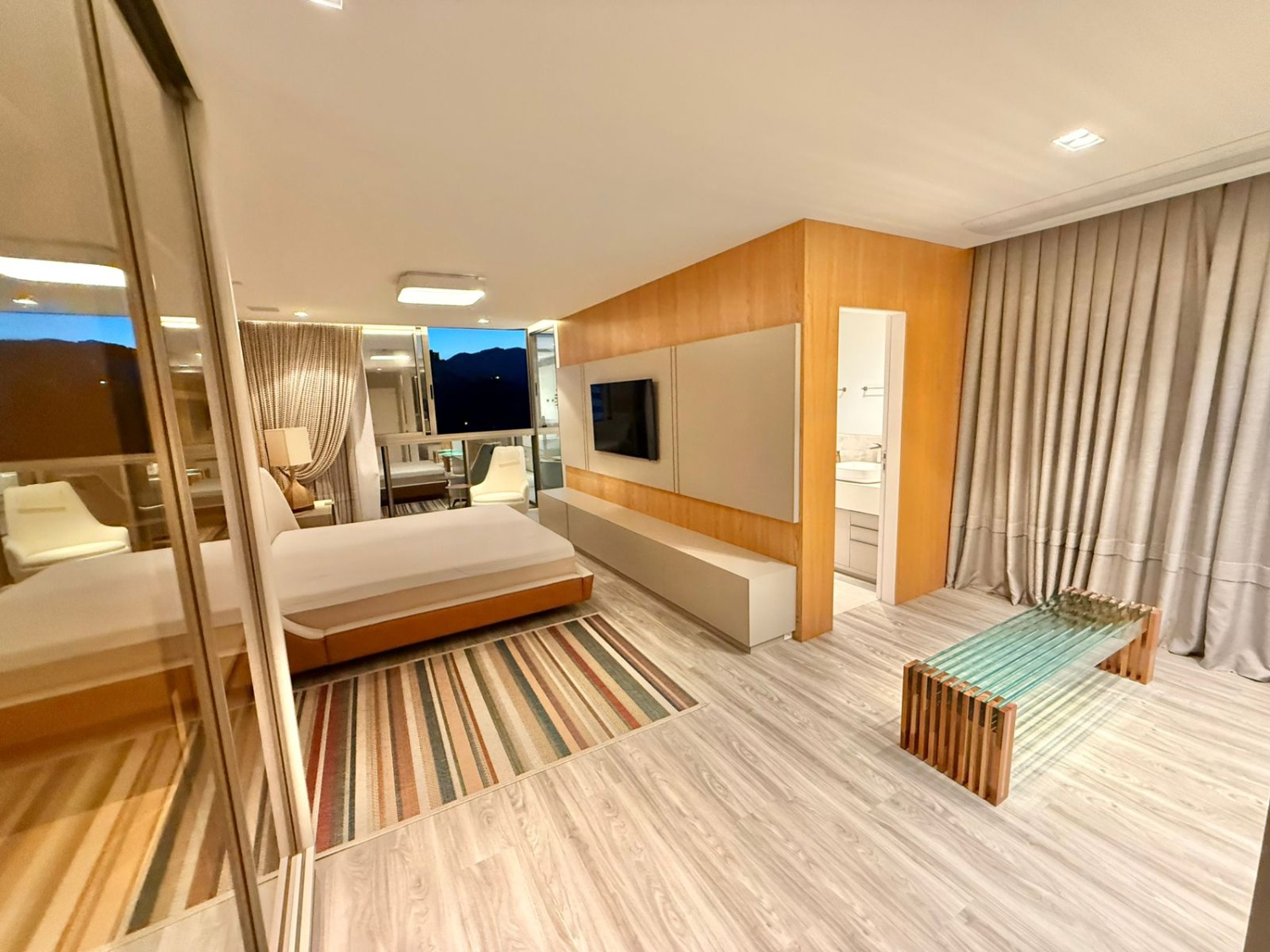 Apartamento no Ed. Brava Villi na Praia Brava - foto 14