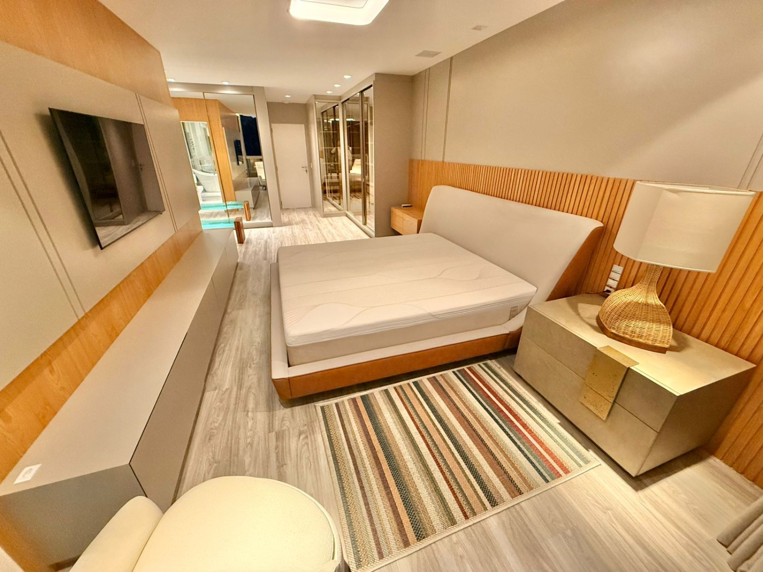Apartamento no Ed. Brava Villi na Praia Brava - foto 15