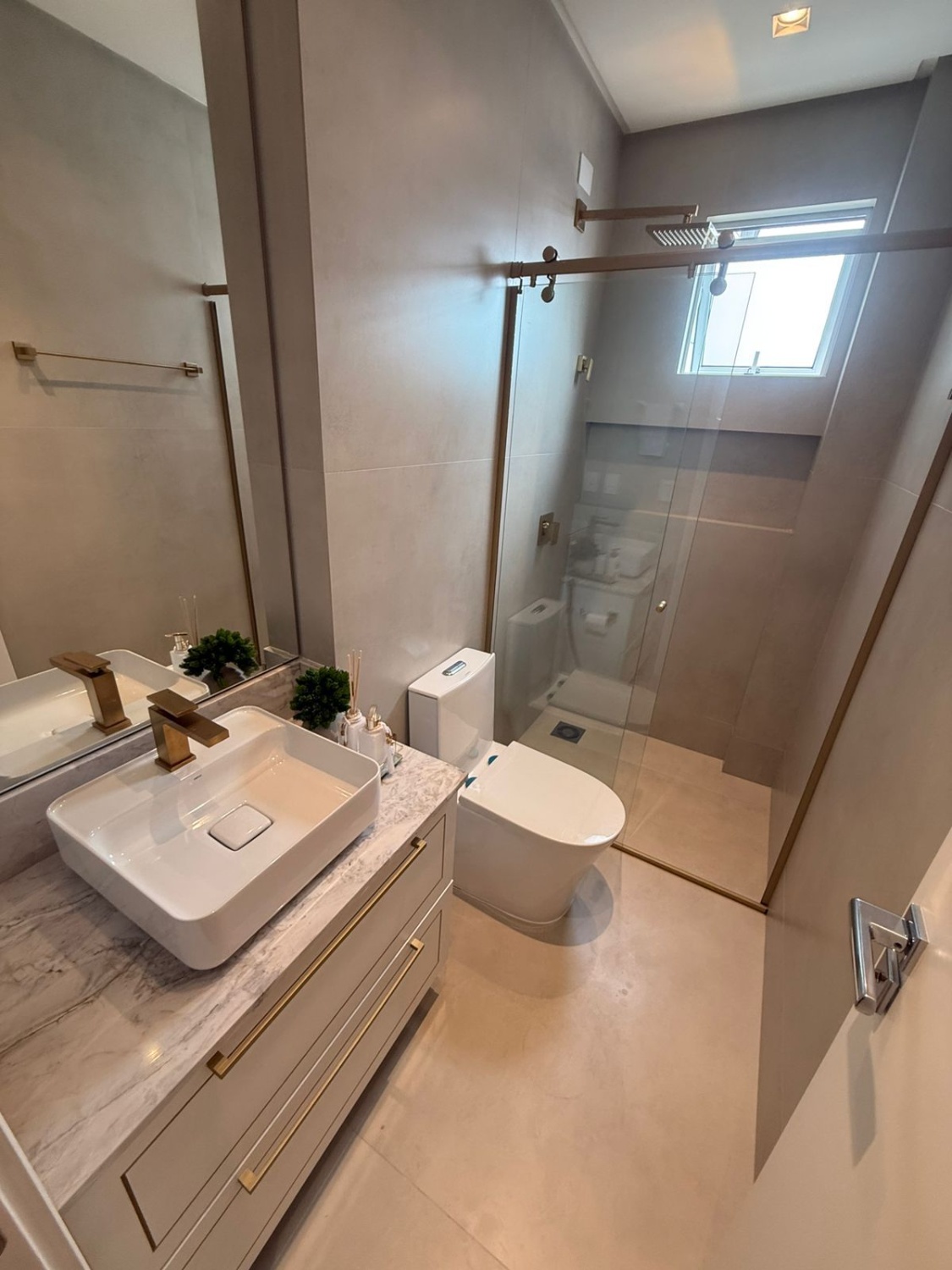 Cobertura Duplex no Ed. Olimpia Residence em Balneário Camboriú - foto 13