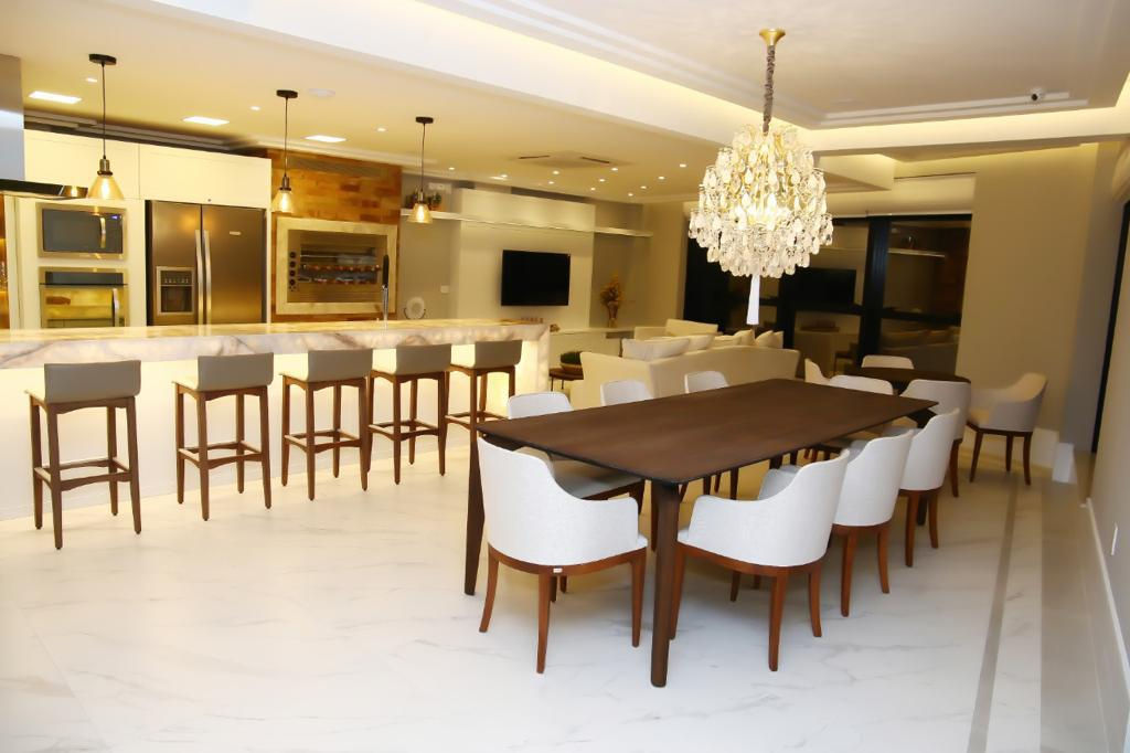 Apartamento Frente Mar no Ed. Infinity Club Residence em Itapema - foto 14