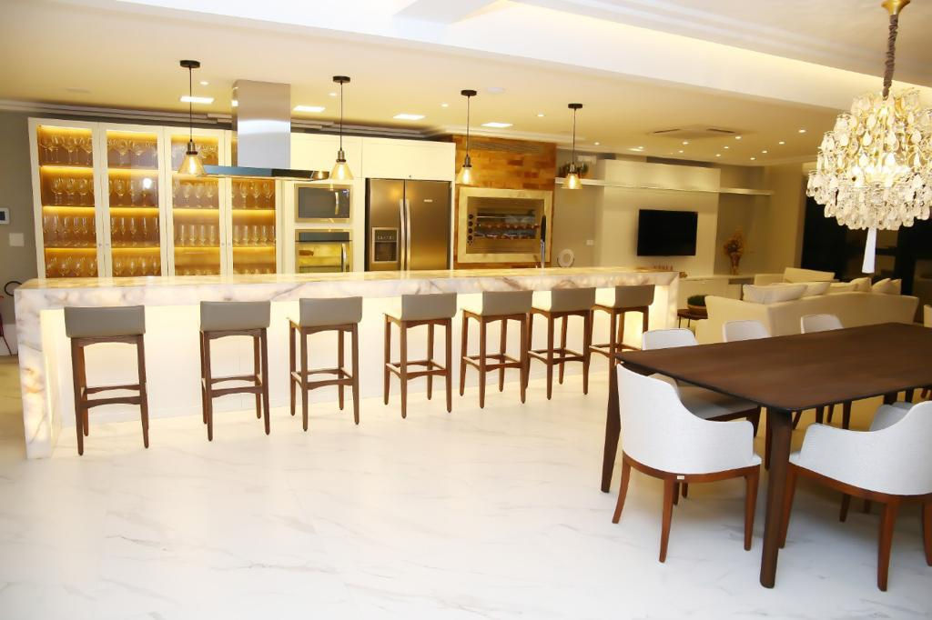 Apartamento Frente Mar no Ed. Infinity Club Residence em Itapema - foto 15