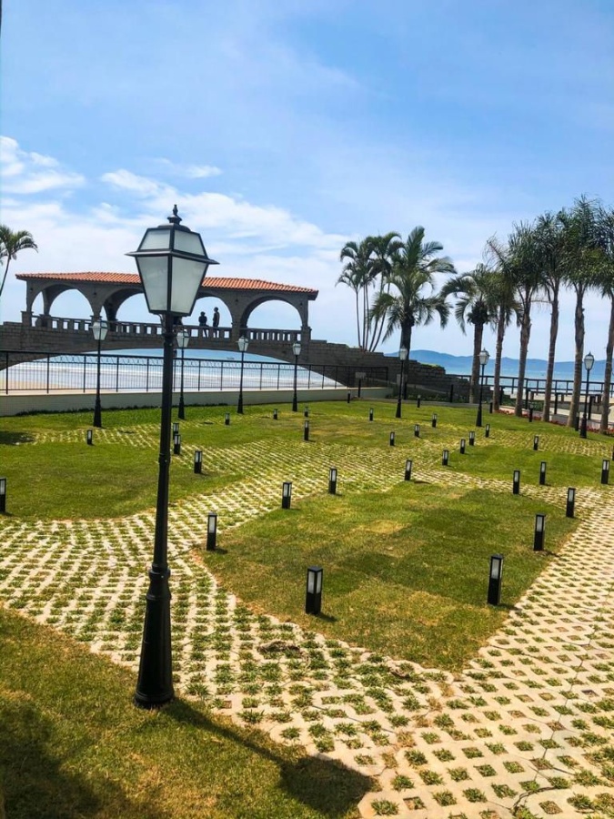 Apartamento Frente Mar no Ed. Infinity Club Residence em Itapema - foto 20