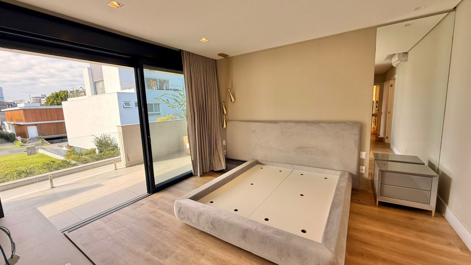 Casa no Cond. Porto Riviera na Praia Brava - foto 16