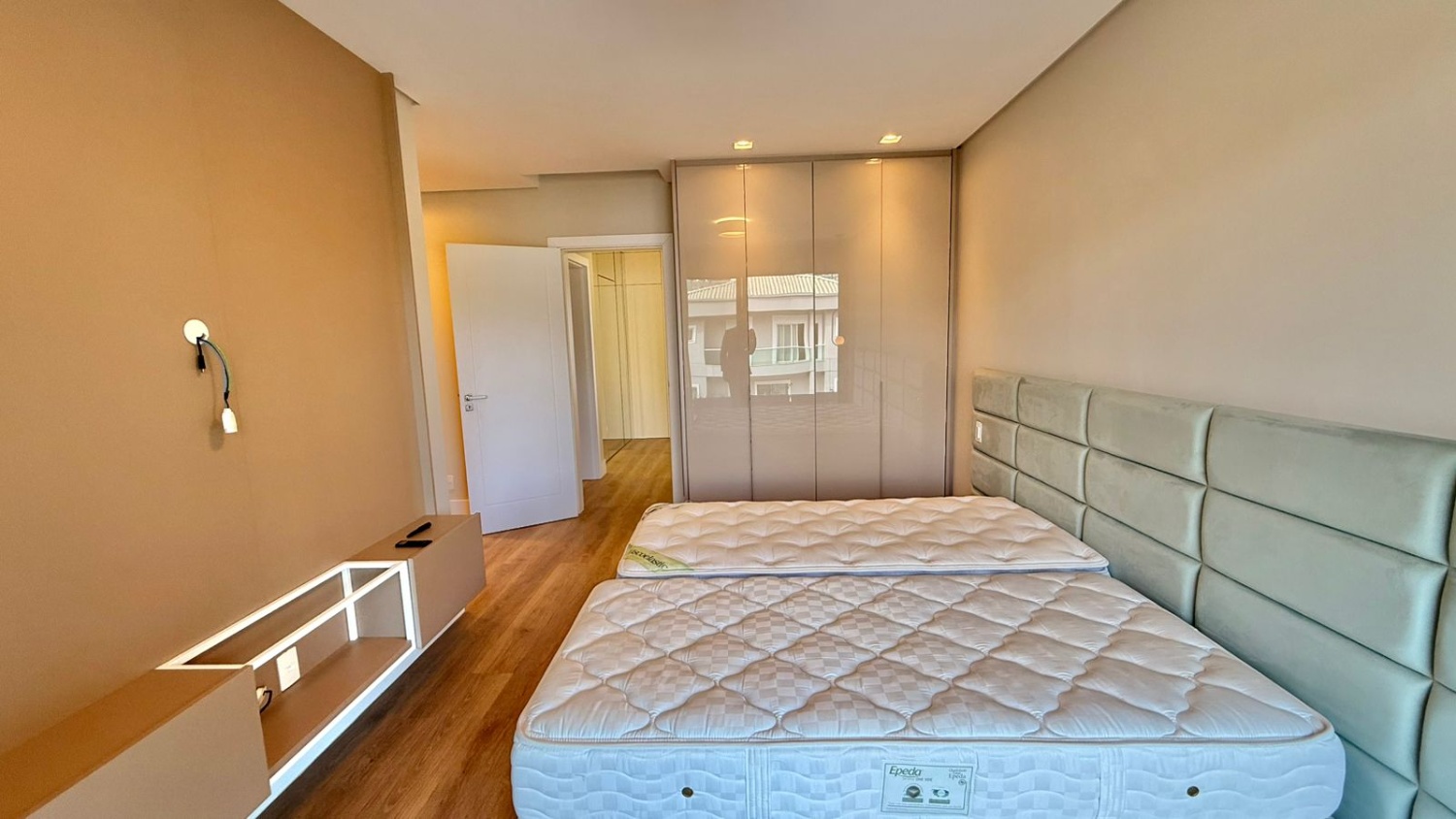 Casa no Cond. Porto Riviera na Praia Brava - foto 25