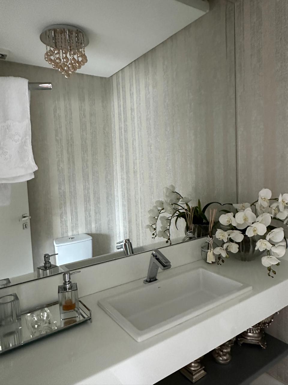 Apartamento no Ed. Ibiza Towers em Balneário Camboriú - foto 7