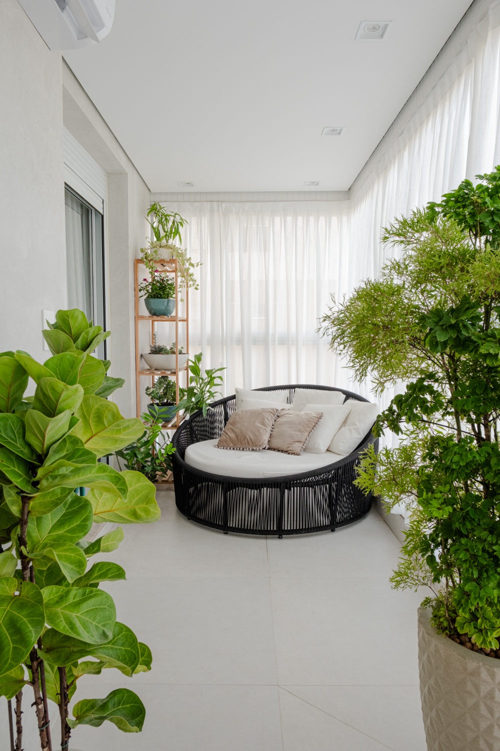 Apartamento no Ed. Amores da Brava na Praia Brava - foto 9