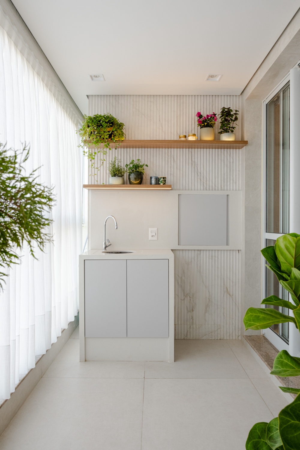 Apartamento no Ed. Amores da Brava na Praia Brava - foto 10