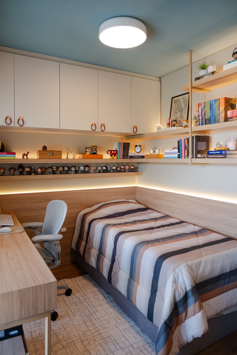 Apartamento no Ed. Amores da Brava na Praia Brava - foto 11