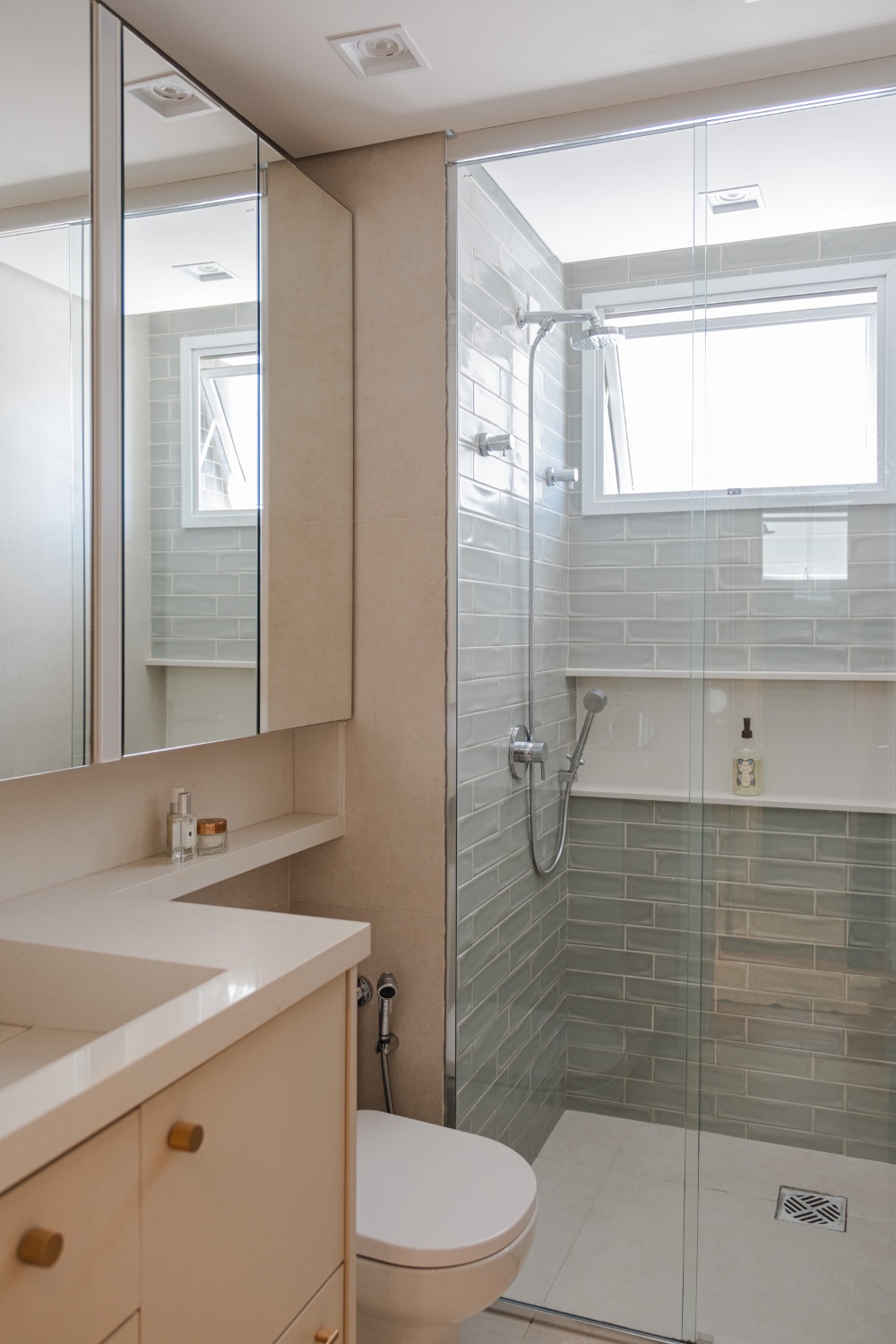 Apartamento no Ed. Amores da Brava na Praia Brava - foto 14
