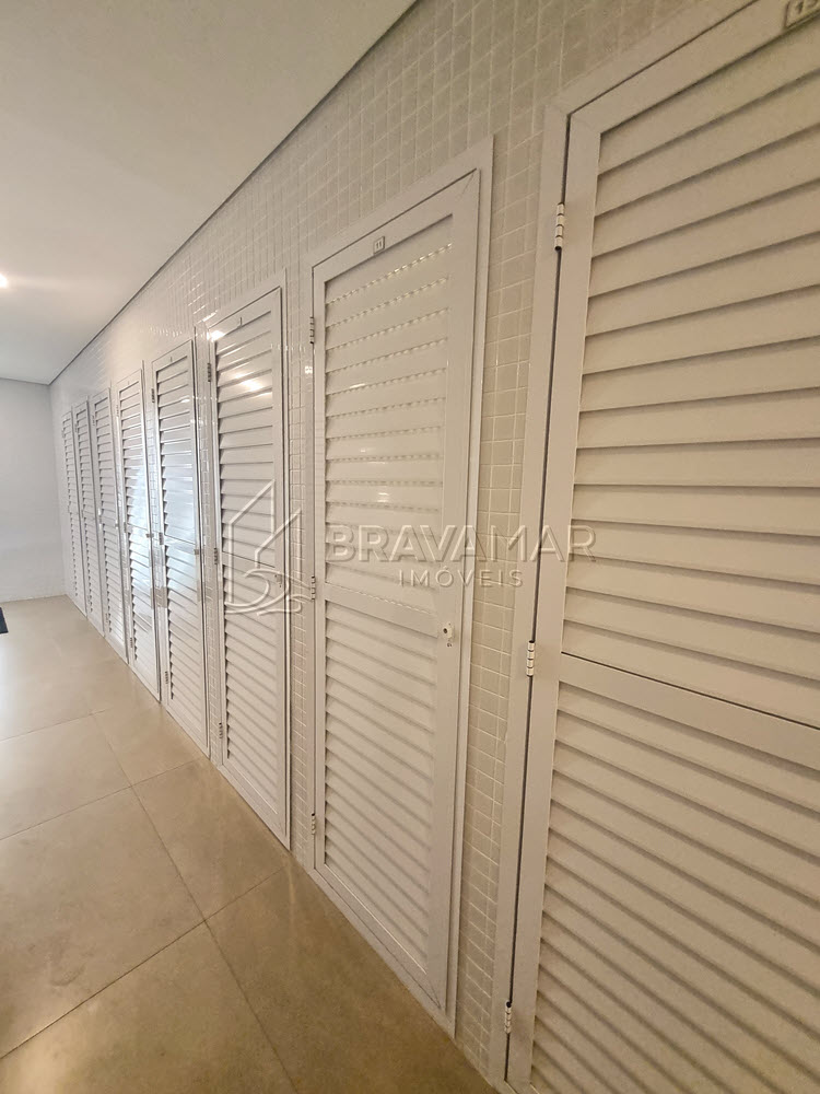 Apartamento no Edifício Solares da Brava na Praia Brava - foto 42