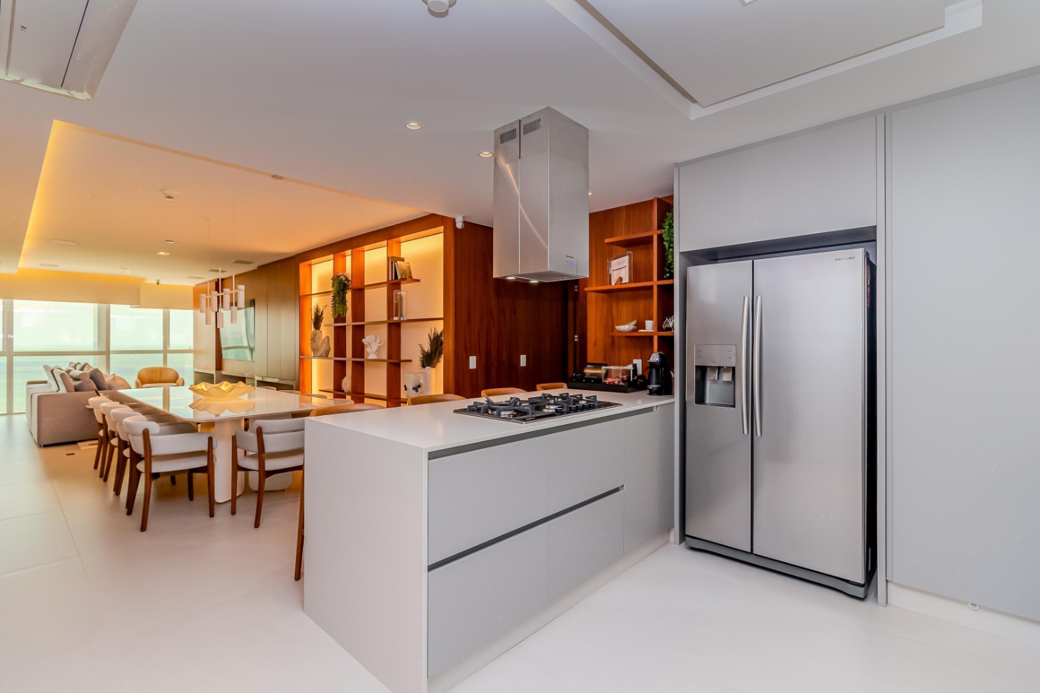 Apartamento no Ed. One Tower em Balneário Camboriú Decorado Frente Mar - foto 5