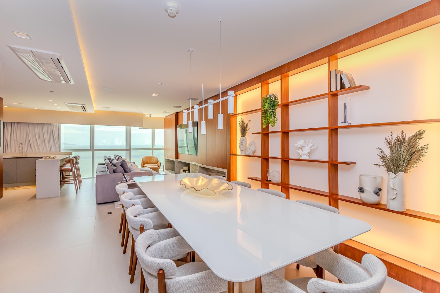 Apartamento no Ed. One Tower em Balneário Camboriú Decorado Frente Mar - foto 13