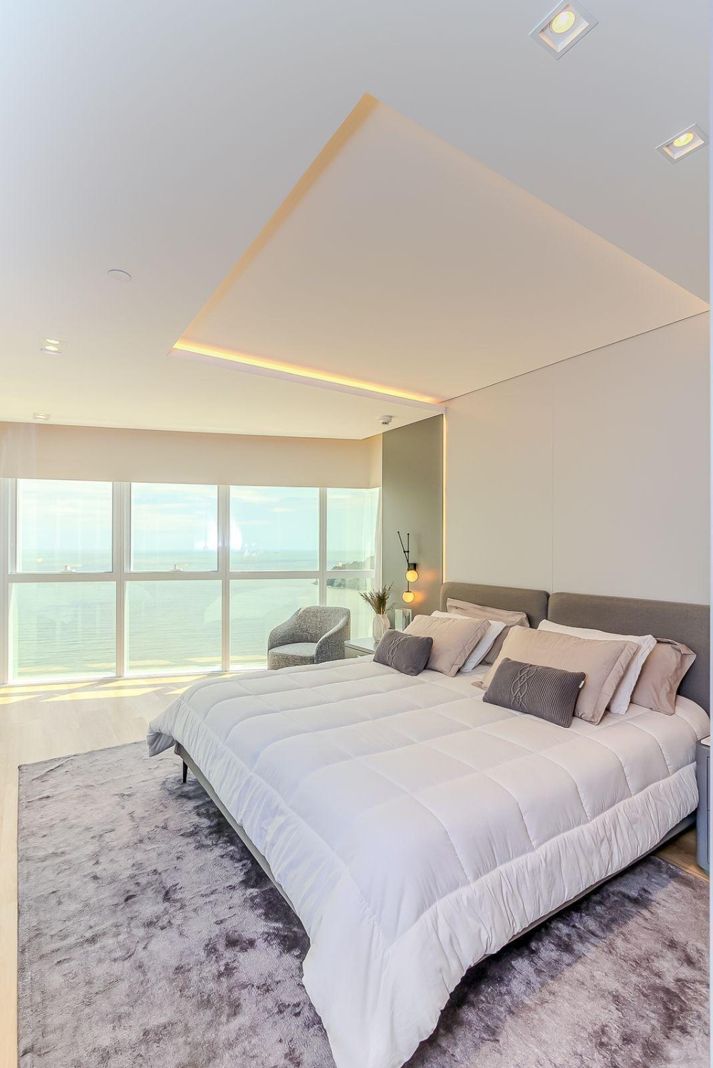 Apartamento no Ed. One Tower em Balneário Camboriú Decorado Frente Mar - foto 29