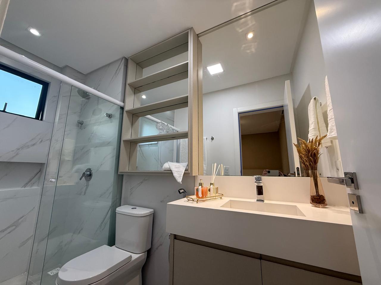 Apartamento no Ed. Brava Garden na Praia Brava - foto 10