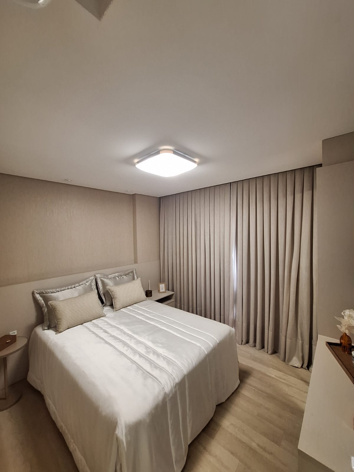 Apartamento no Ed. Brava Garden na Praia Brava - foto 14
