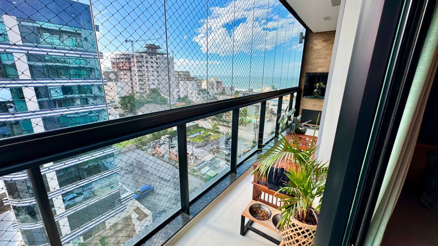 Apartamento no Ed. Privilége Brava na Praia Brava - foto 3