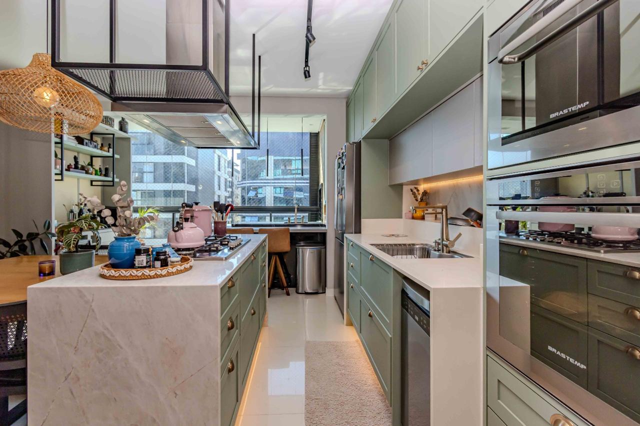 Apartamento no Ed. Privilége Brava na Praia Brava - foto 6
