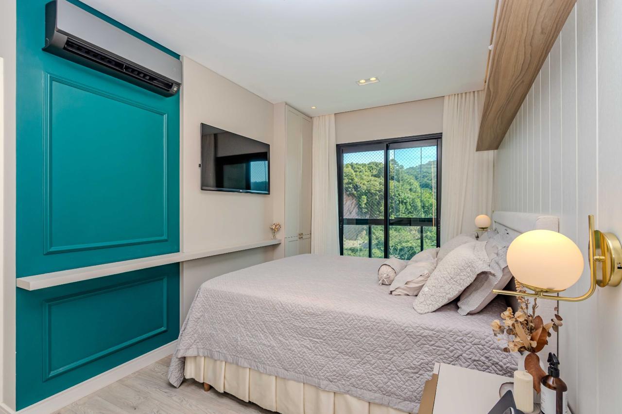 Apartamento no Ed. Privilége Brava na Praia Brava - foto 13