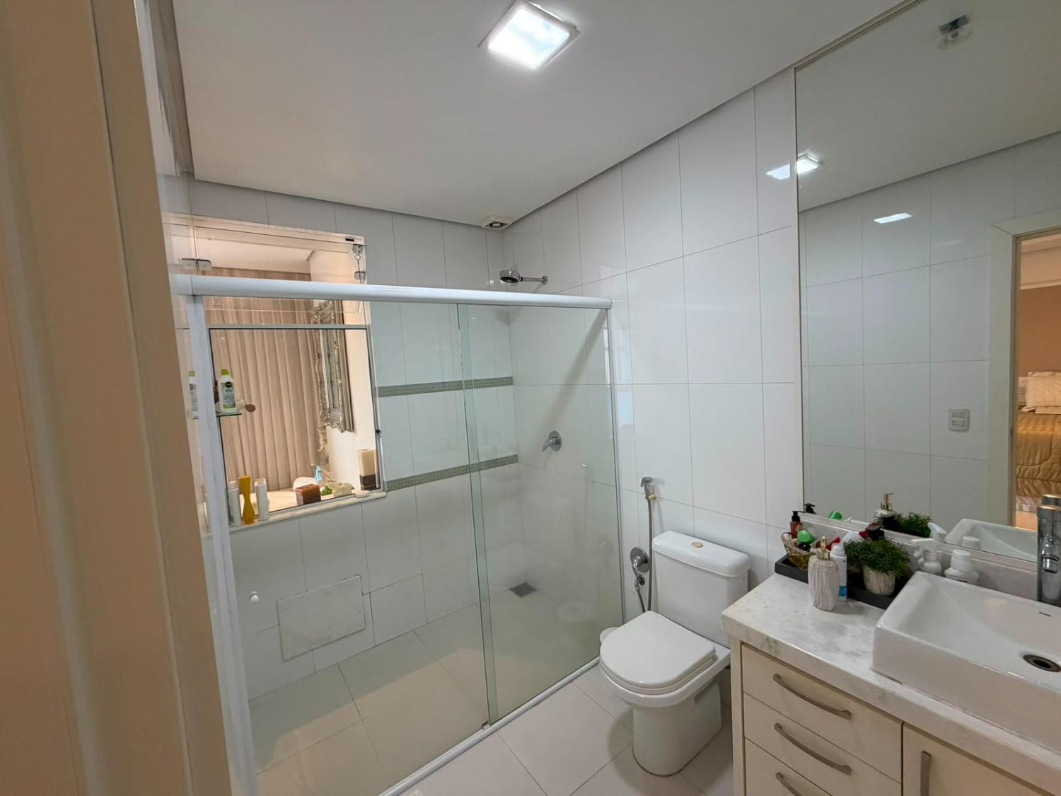Apartamento Duplex no Ed. Vermont em Balneário Camboriú - foto 15