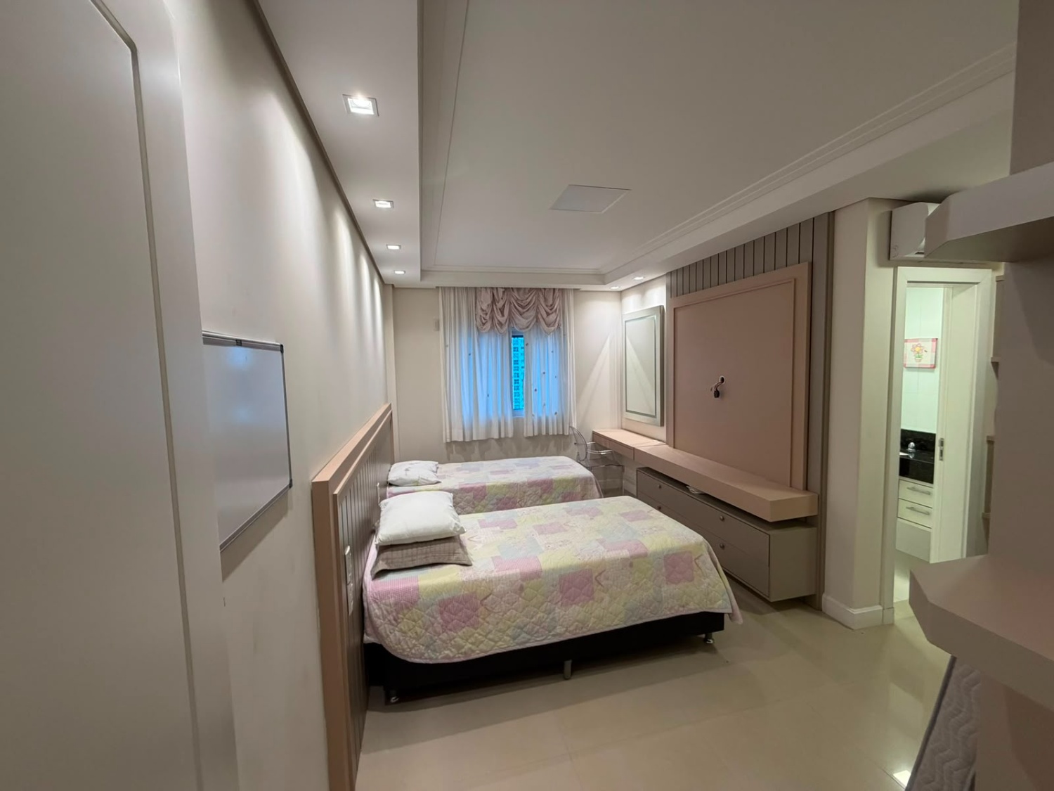Cobertura Triplex no Ed. Vermont em Balneário Camboriú - foto 18