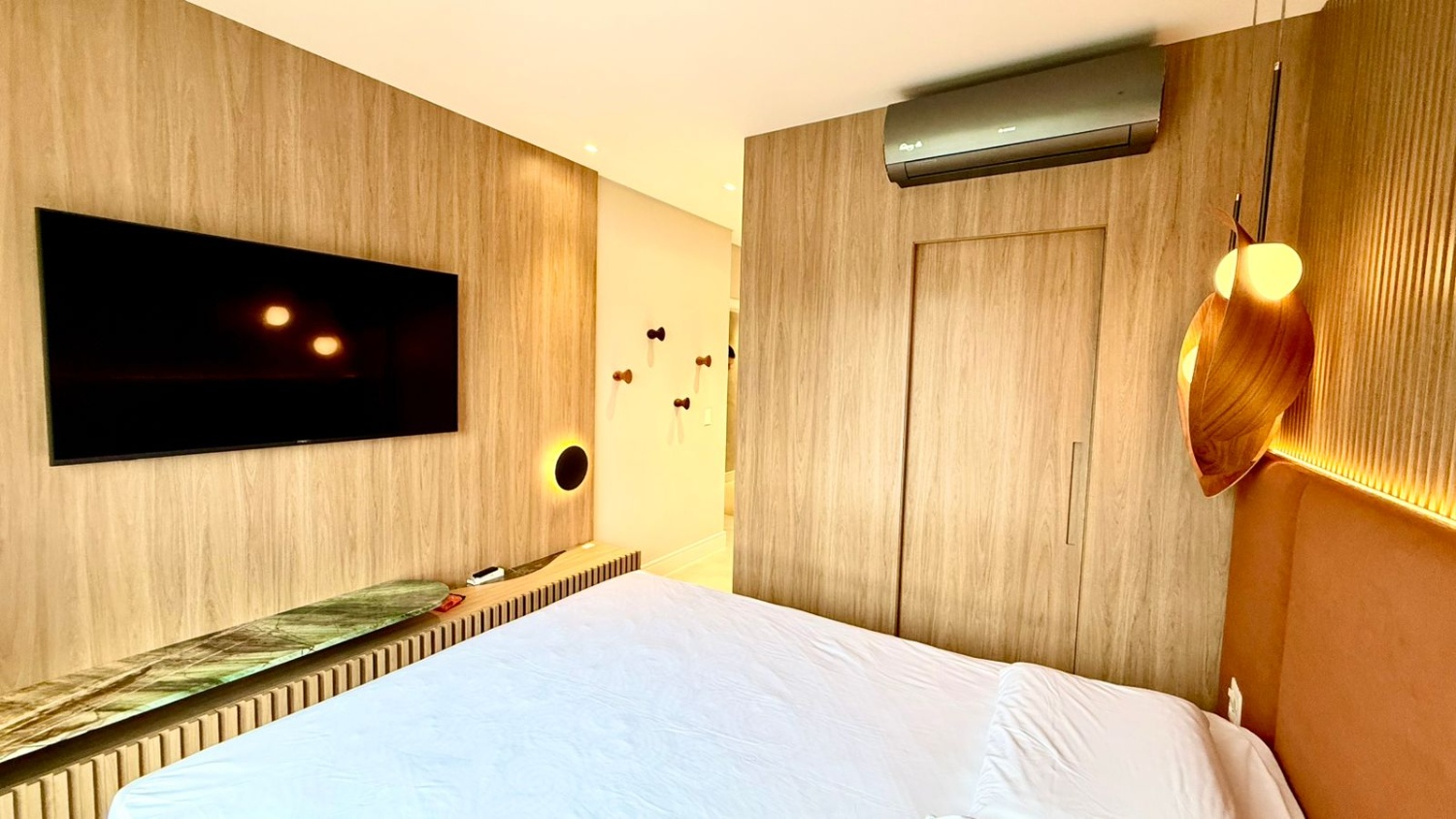 Apartamento no Edifício Dusseldorf na Praia Brava - foto 6