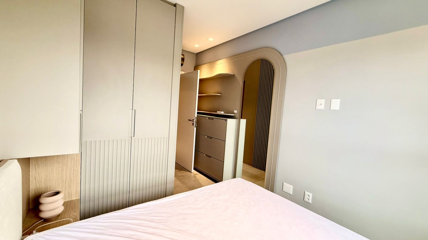 Apartamento no Edifício Dusseldorf na Praia Brava - foto 10