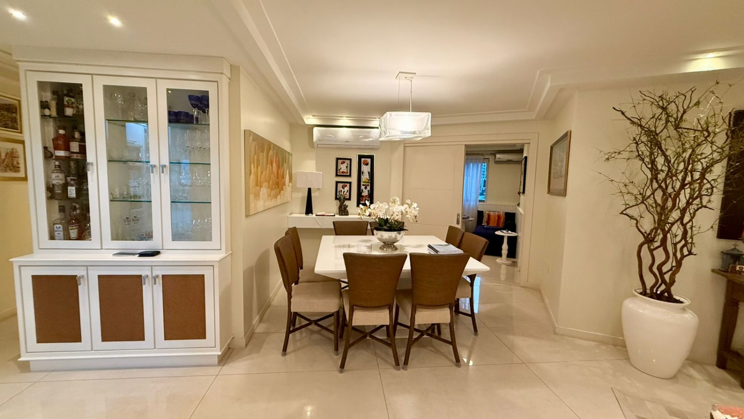 Arc de Triomphe - Apartamento no Ed. Arc de Triomphe em Balneário Camboriú
