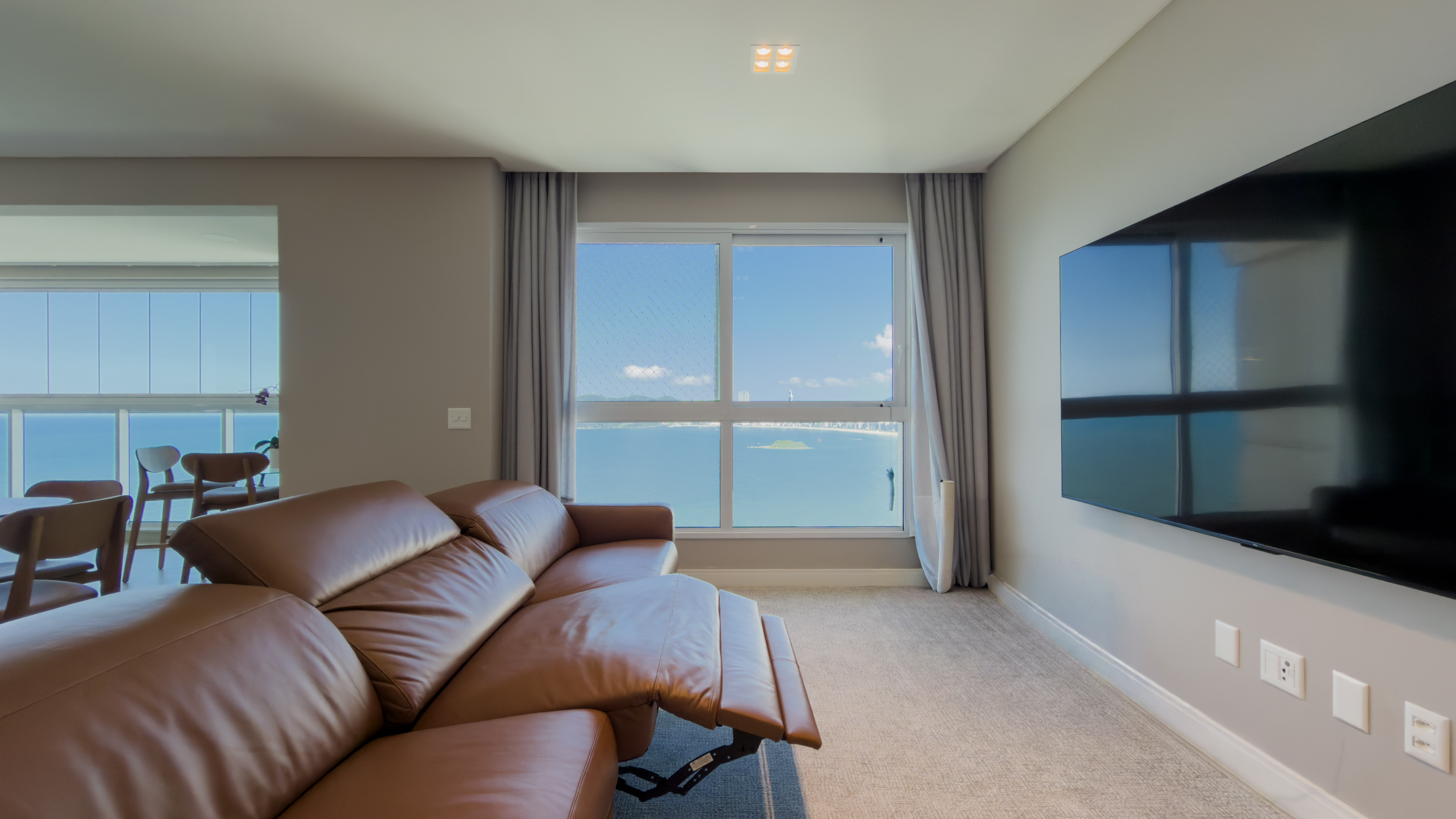 Apartamento no Ed. Sante by Embraed em Balneário Camboriú - foto 9