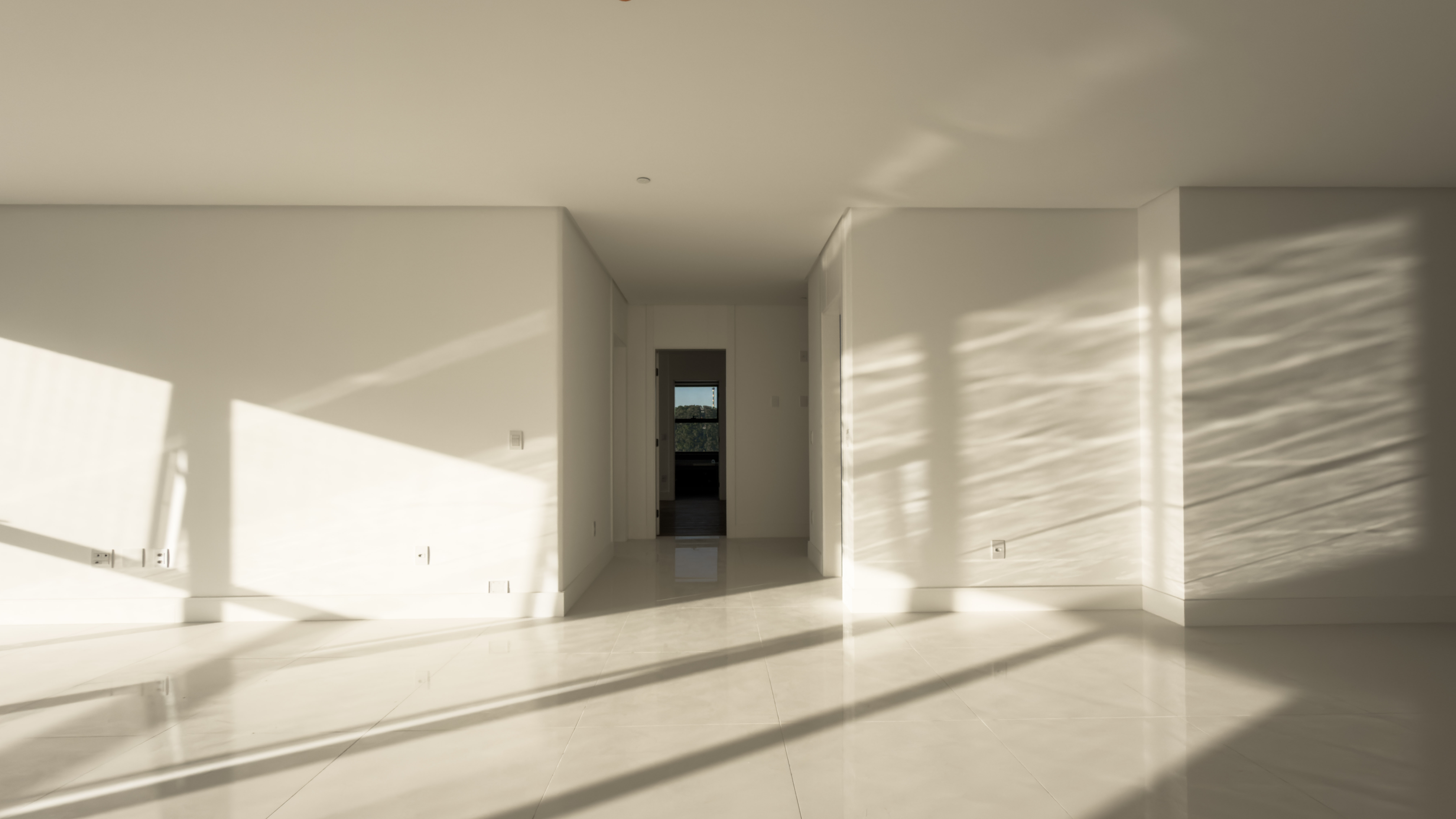 Apartamento no Ed. Yachthouse by Pininfarina na Barra Sul em Balneário Camboriú - foto 7