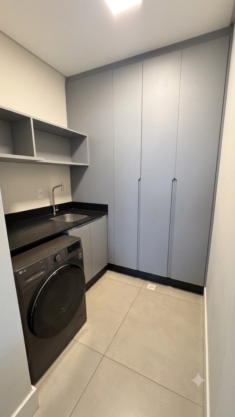 Apartamento no Ed. Aquamarine Residence na Praia Brava - foto 14