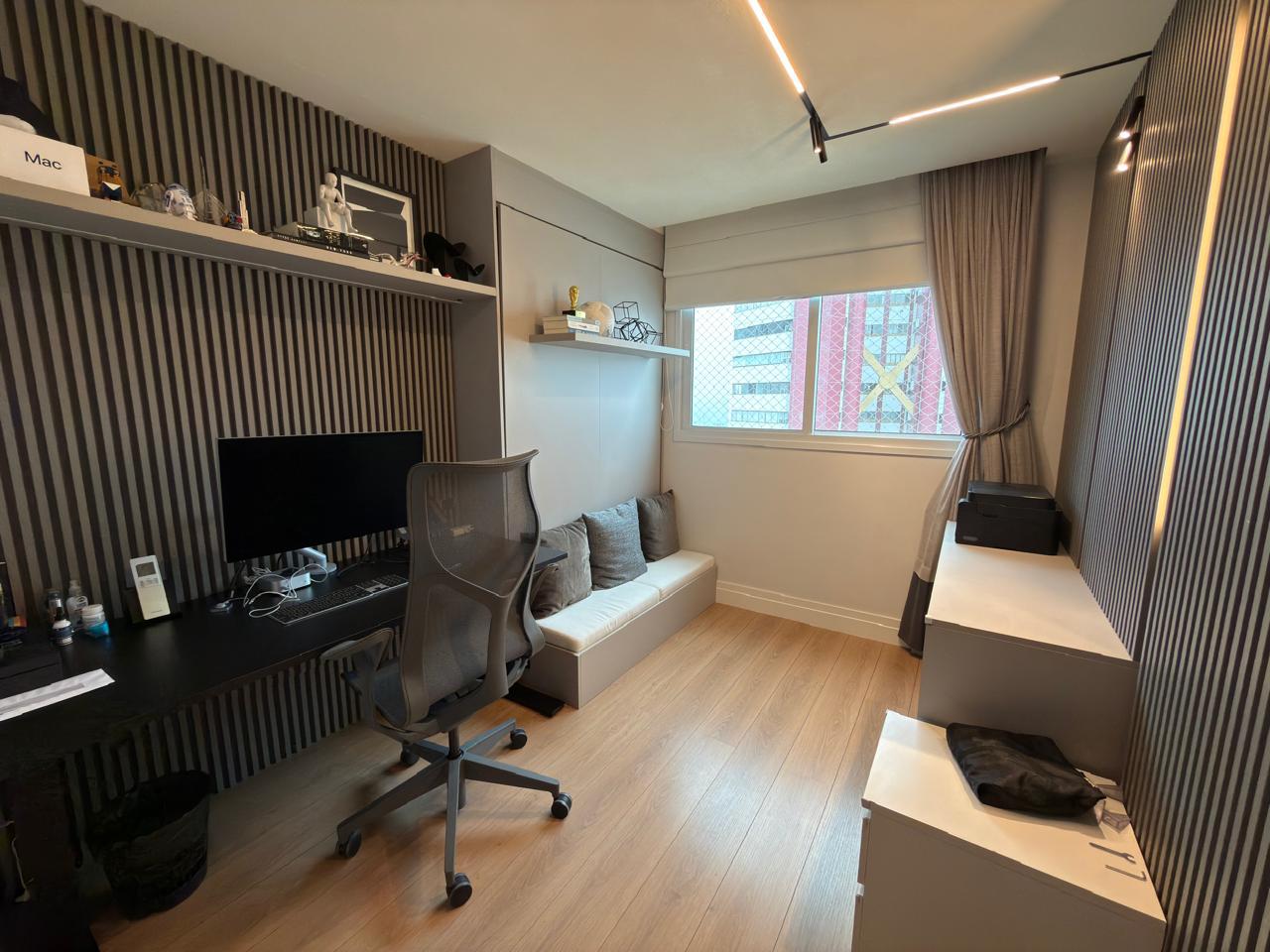 Apartamento no Ed. Olympo Tower em Balneário Camboriú - foto 4