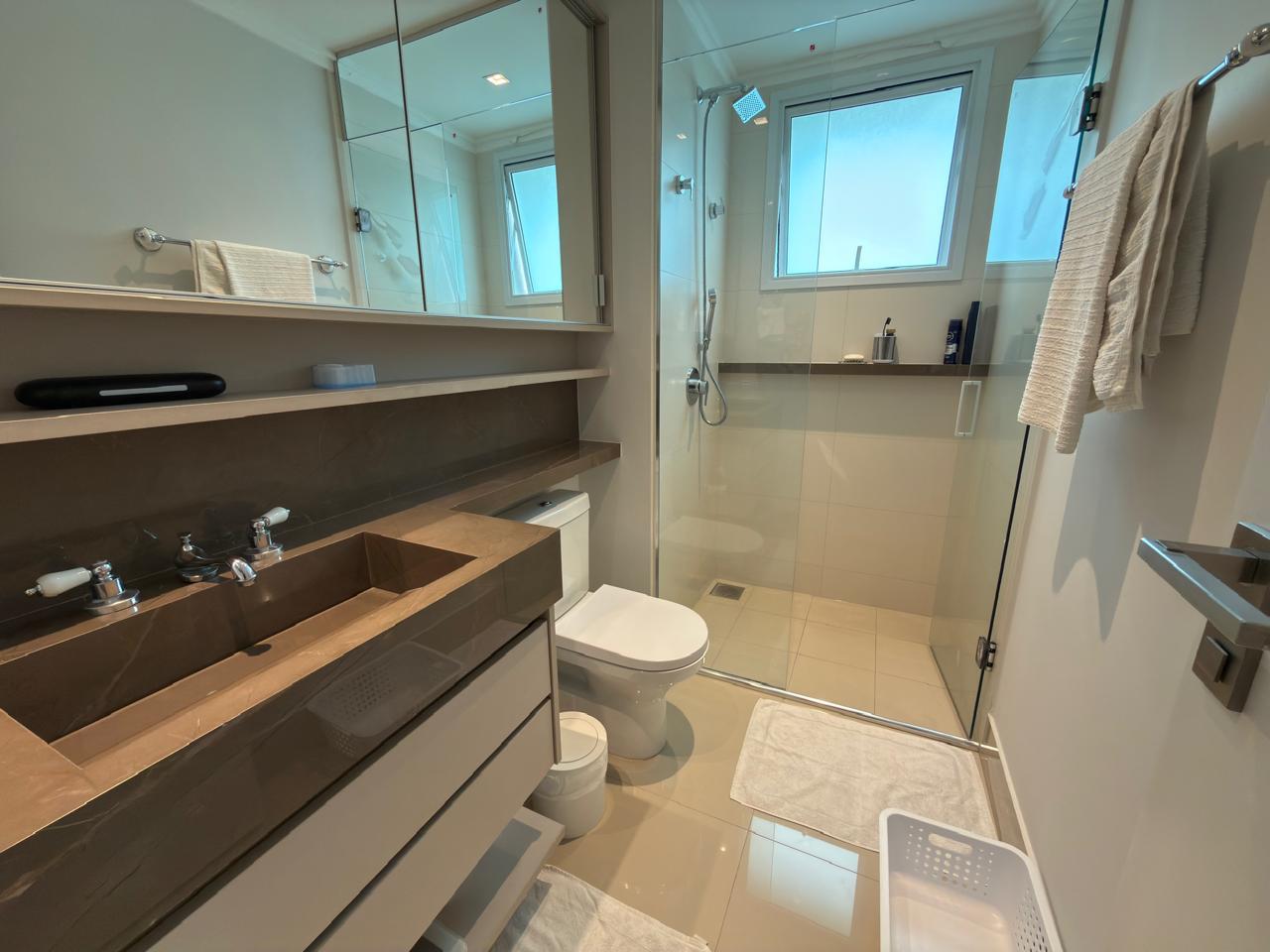 Apartamento no Ed. Olympo Tower em Balneário Camboriú - foto 7