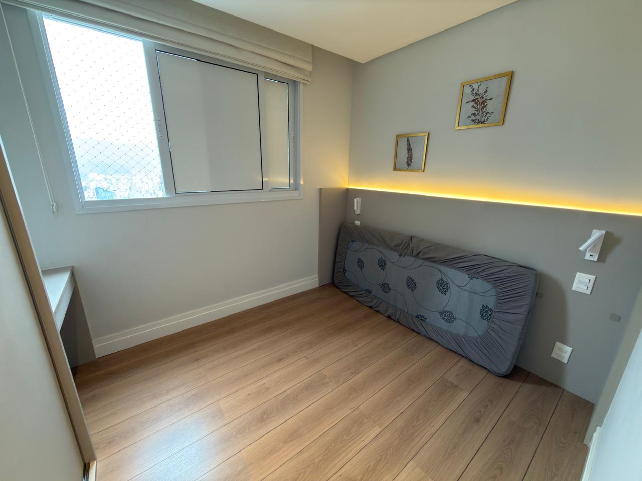 Apartamento no Ed. Olympo Tower em Balneário Camboriú - foto 8